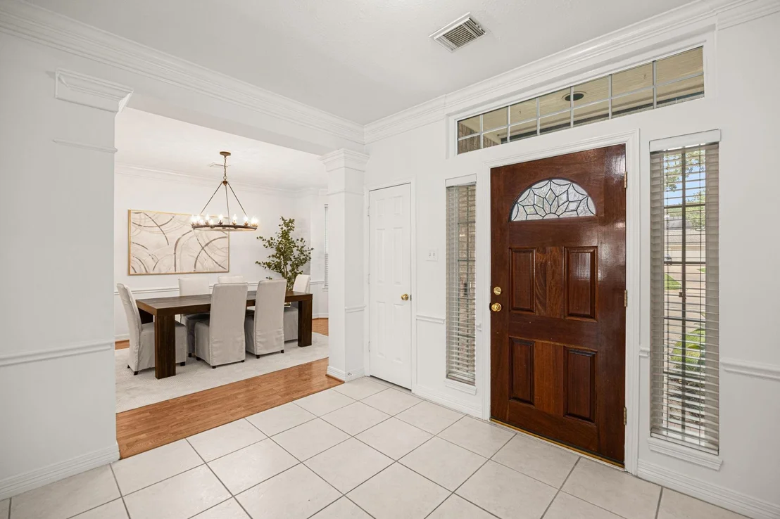 Photo of 1922 Stormcroft Circle