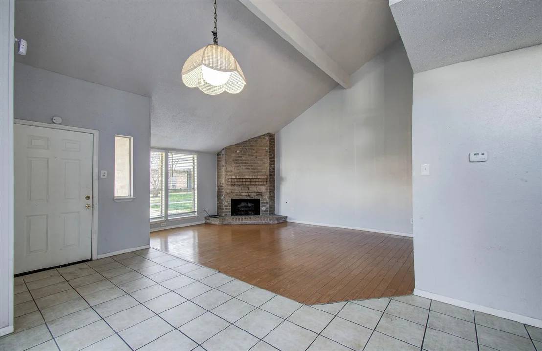 Photo of Unit D at 5618 Easthampton Drive
