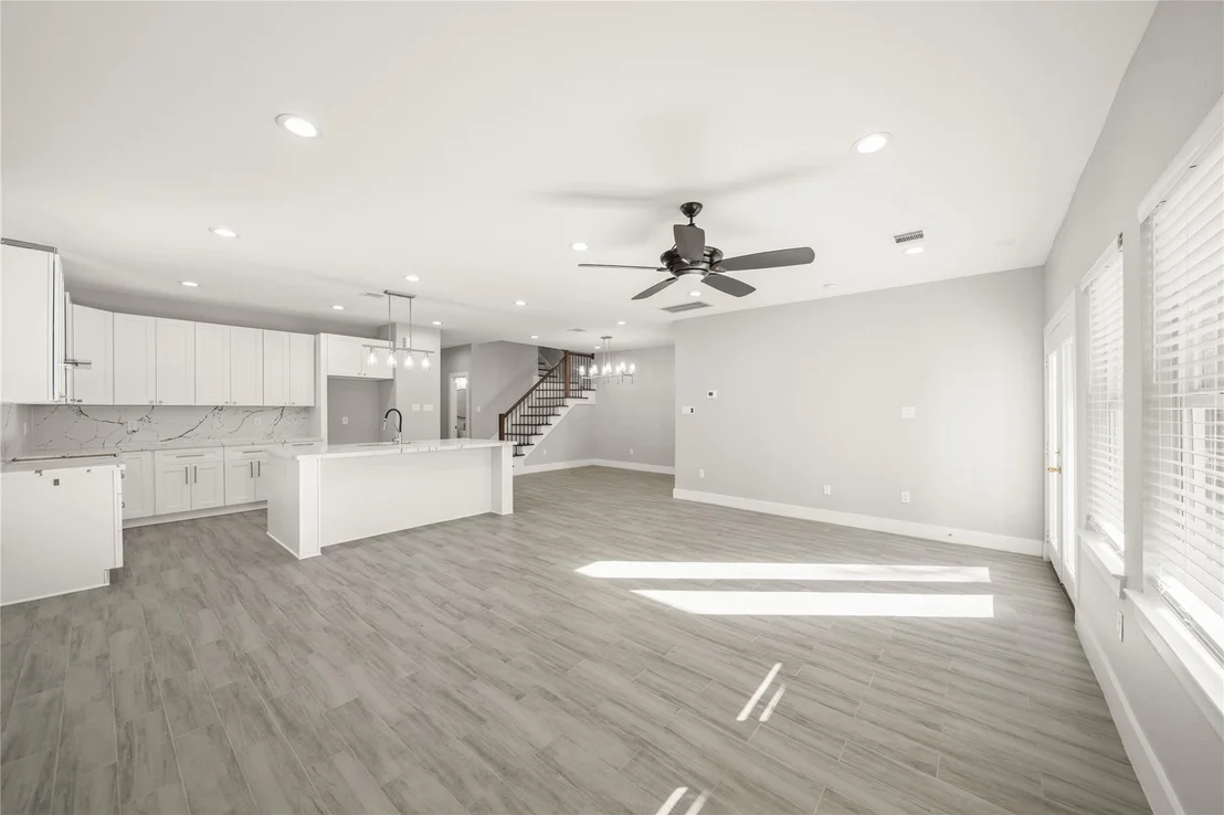 Photo of 719 Moose Drive