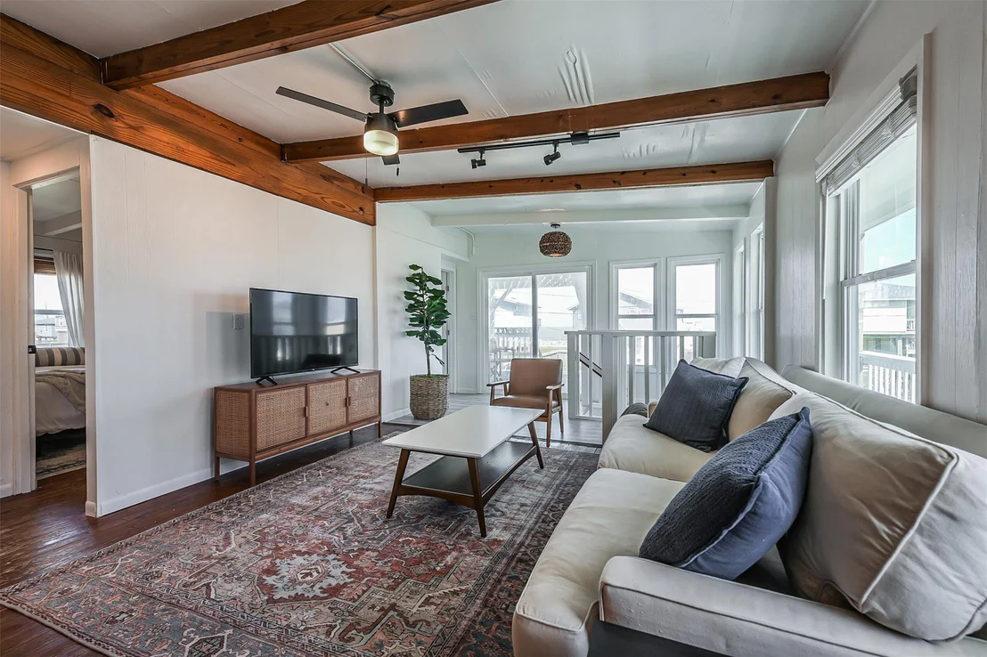Photo of 801 Seashell Drive