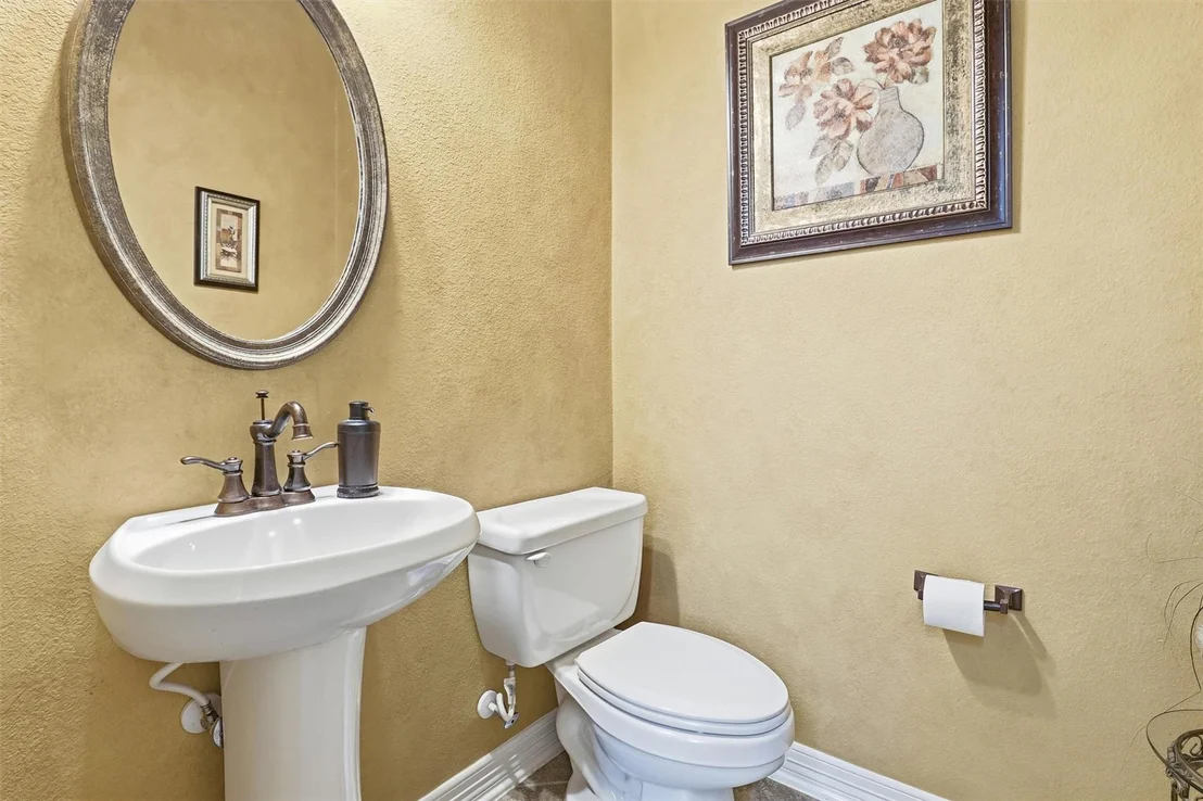 Photo of 20318 Pebble Hollow