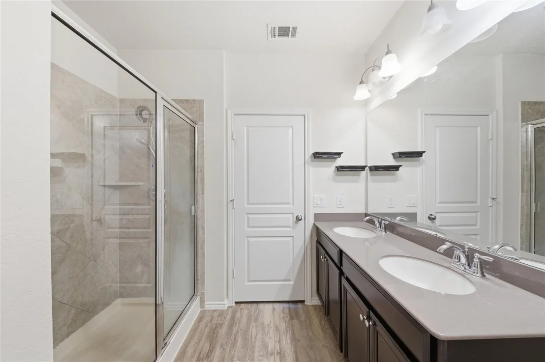 Photo of 30253 Creekside Drive