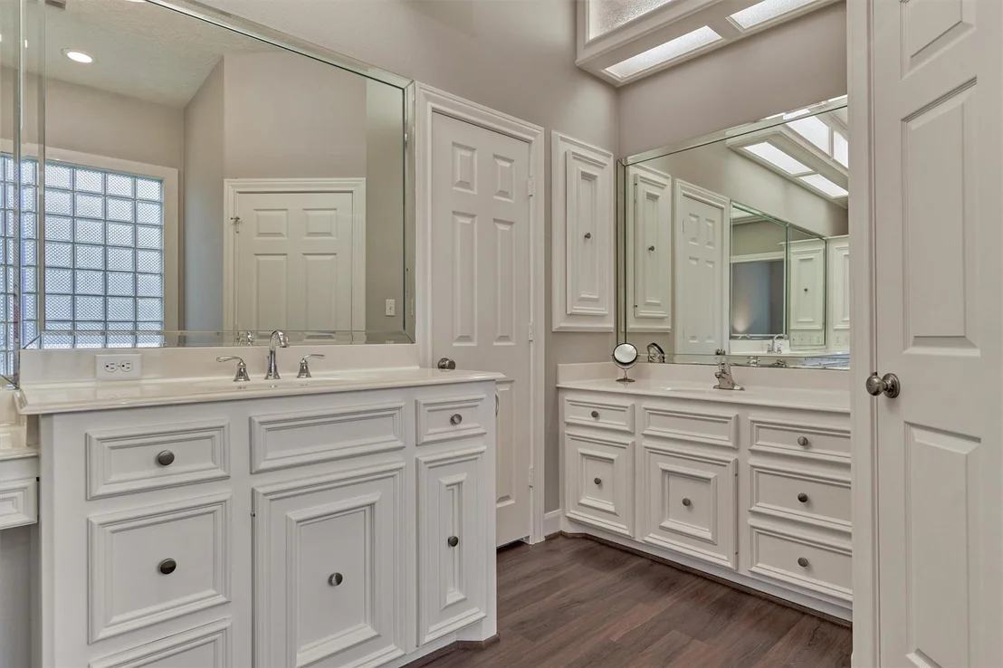 Photo of 469 Edgewood Drive