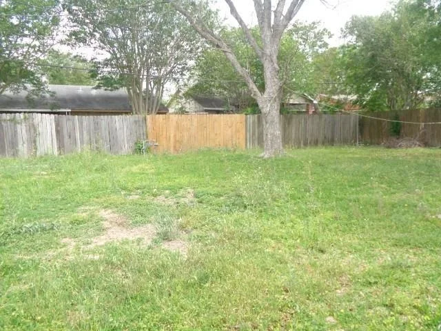 Photo of 4002 Cloverbrook Drive