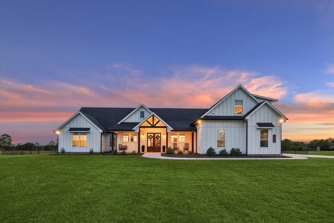 Photo of 5131 Timber Ridge Drive