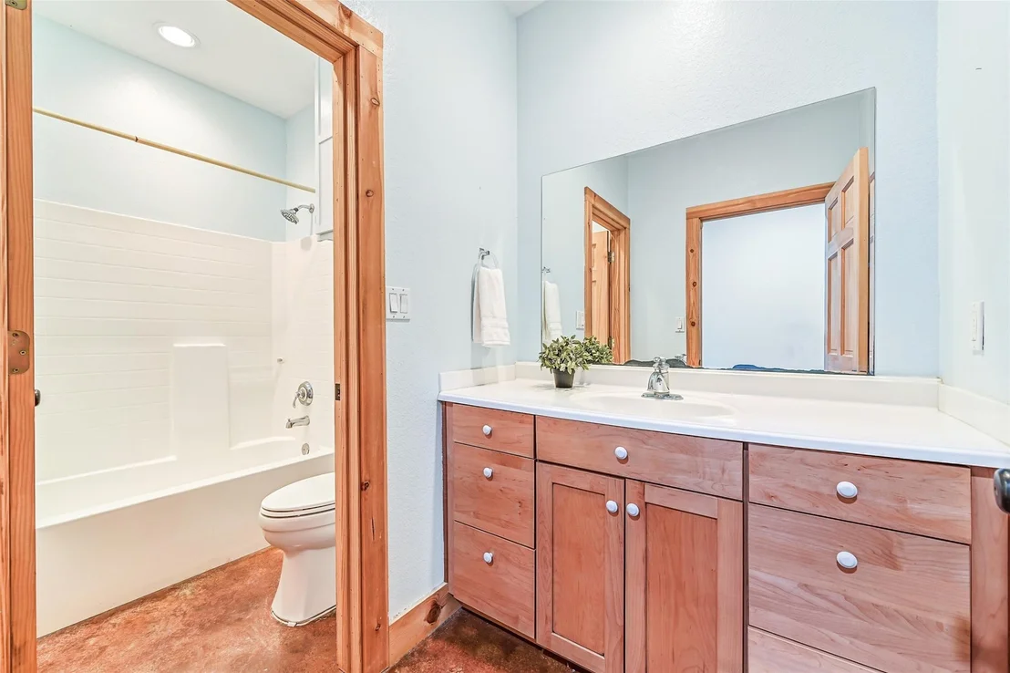Photo of 3200 Fairway Drive
