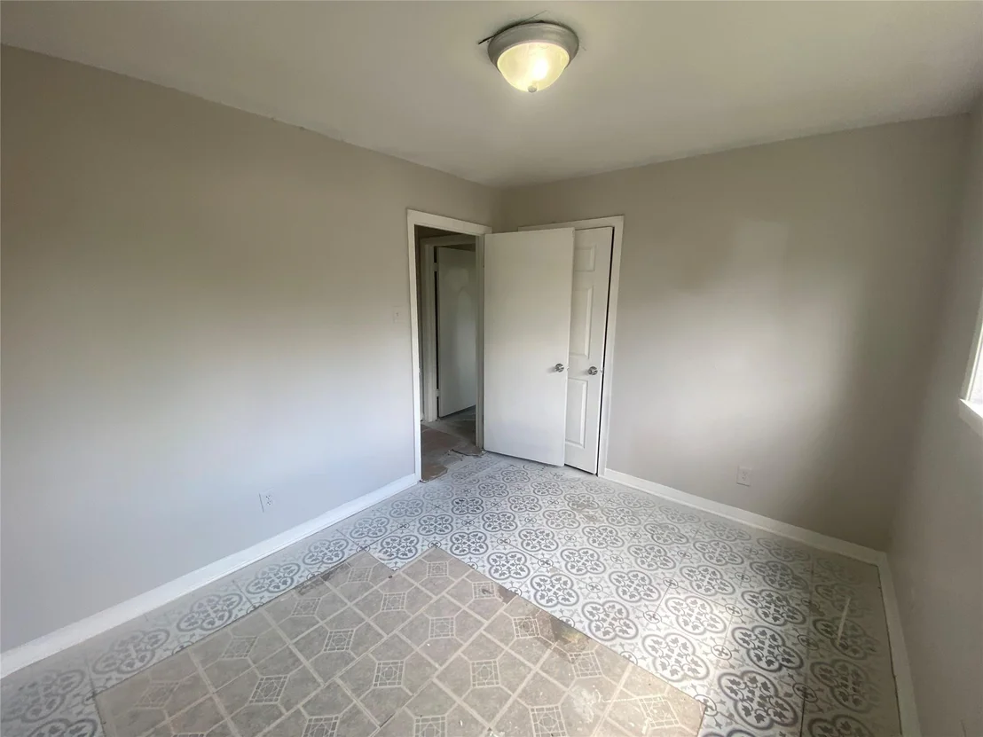 Photo of 4220 Redwood Drive