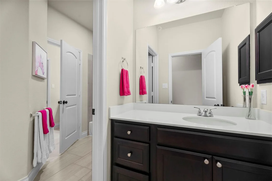 Photo of 27950 Arden Trail