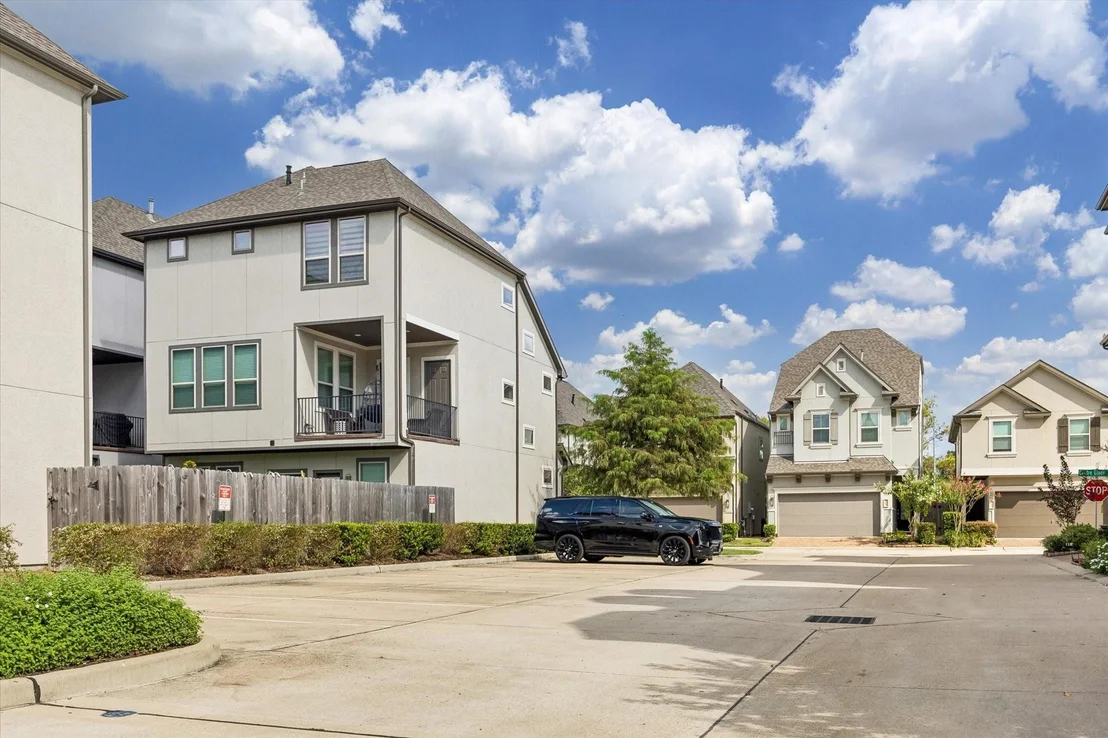 Photo of 10608 Centre Glade Drive