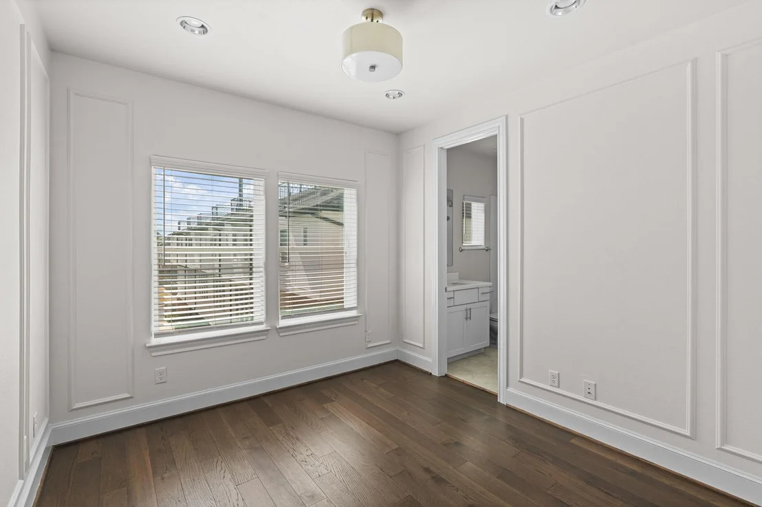 Photo of 6007 Matthew Oaks Place
