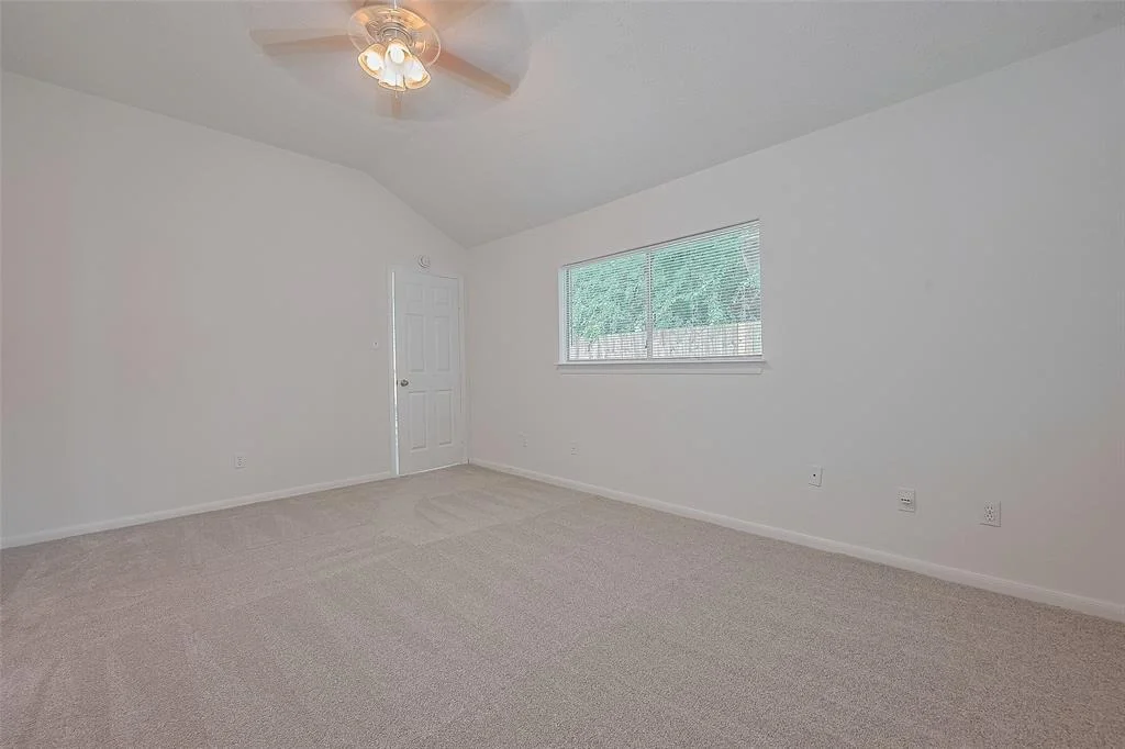 Photo of 6711 Autumn Flowers Drive