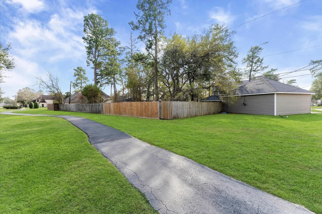 Photo of 16414 York Minster Drive