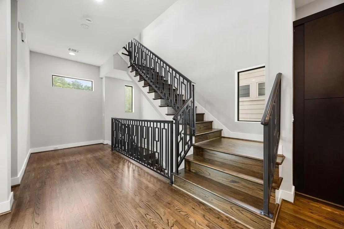 Photo of 307 Knox Street