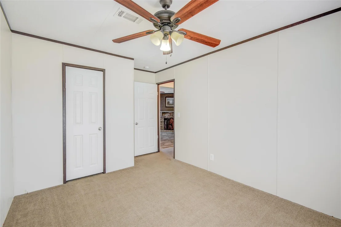 Photo of 4049 County Road 450