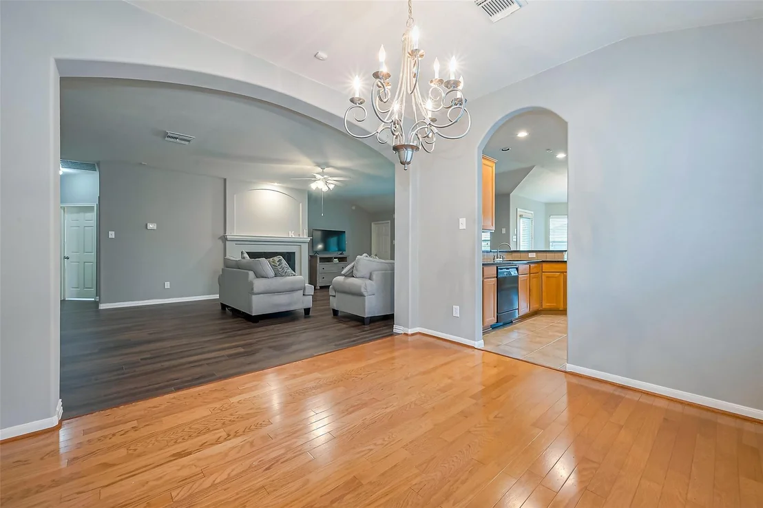 Photo of 1007 Casting Springs Way
