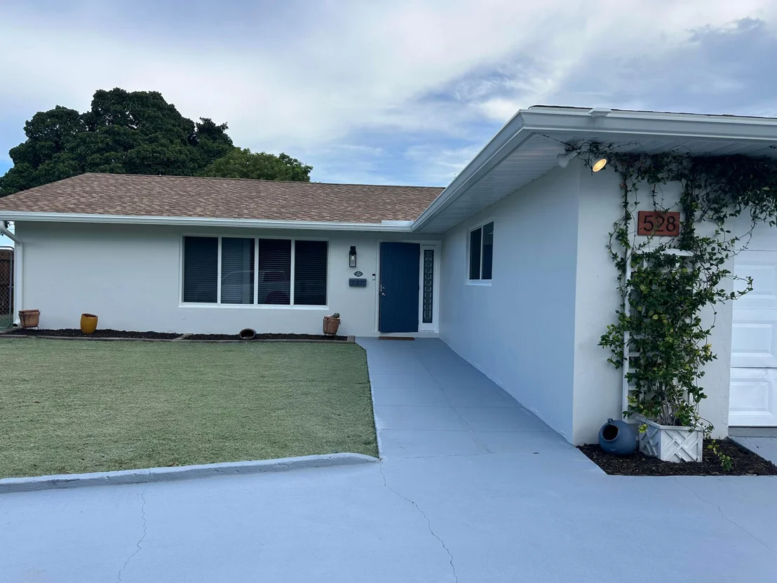 Photo of 528 Date Palm Drive