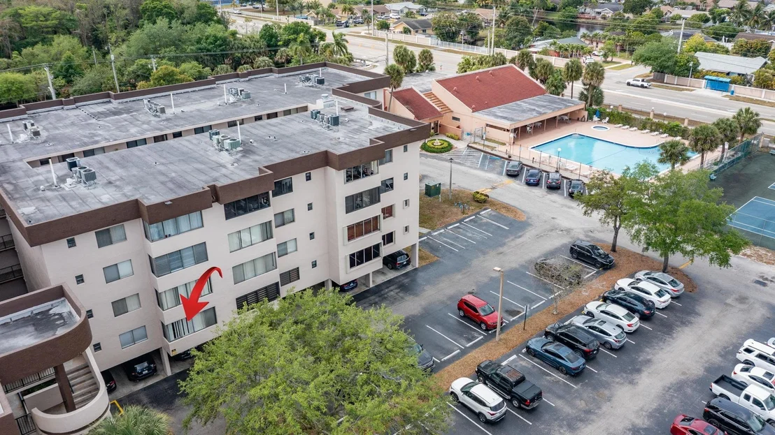 Photo of Unit 214 at 8000 Hampton Boulevard
