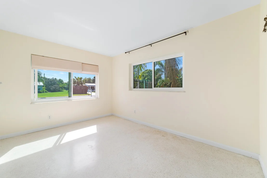 Photo of 1751 5th Avenue