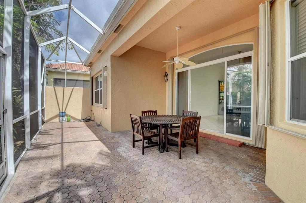 Photo of 7072 Demedici Circle