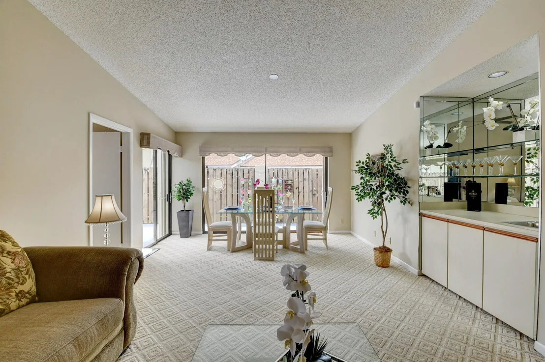 Photo of 174 Meadows Drive