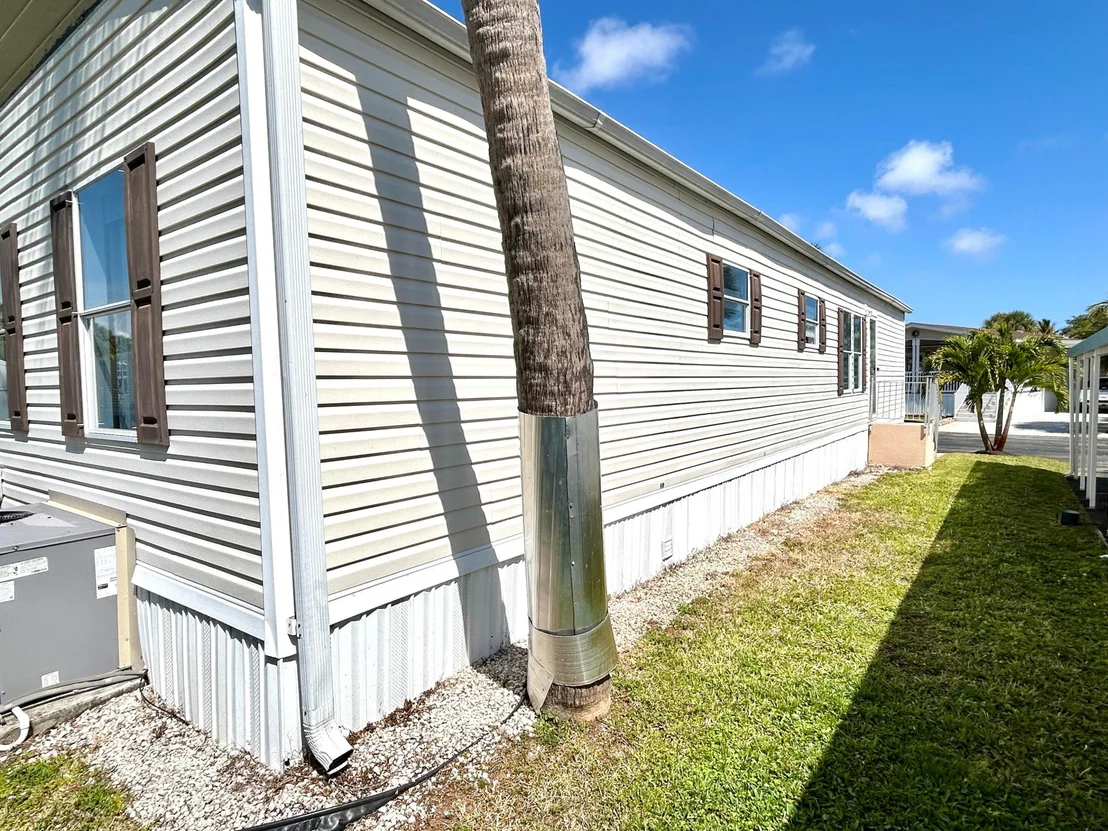 Photo of 613 Jasmine Lane