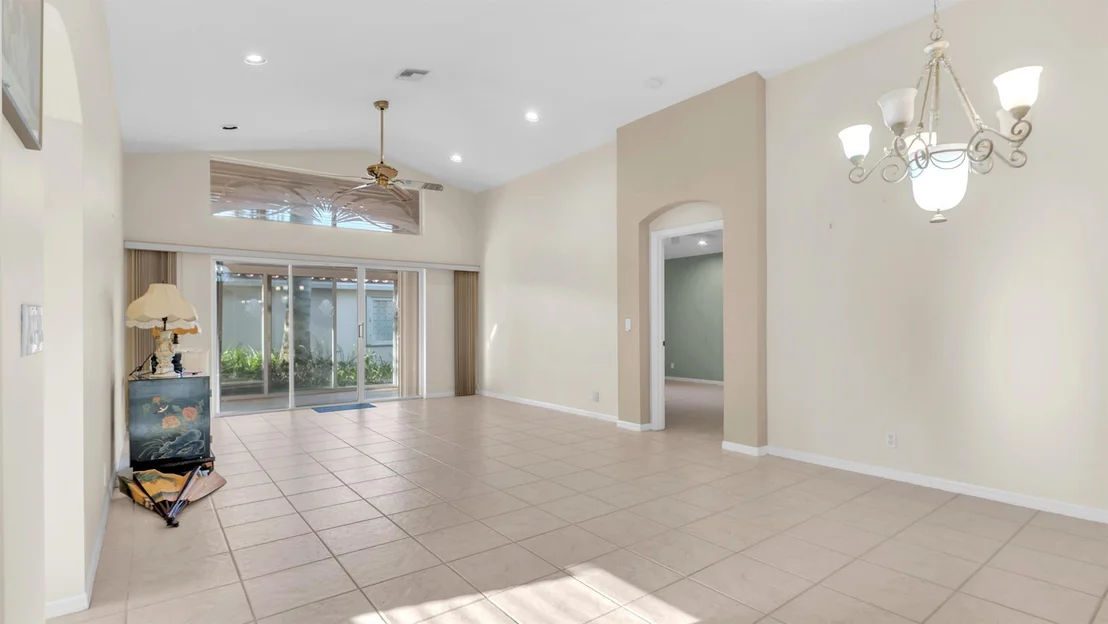 Photo of 7261 Treviso Lane