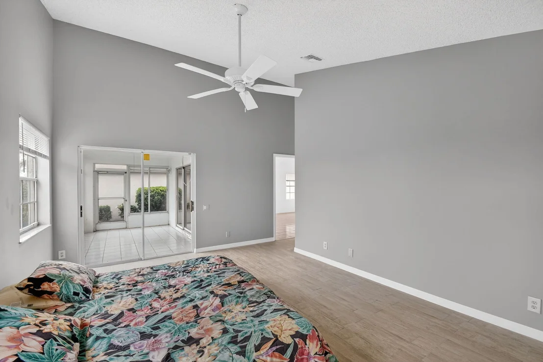 Photo of 6121 Bay Isles Drive