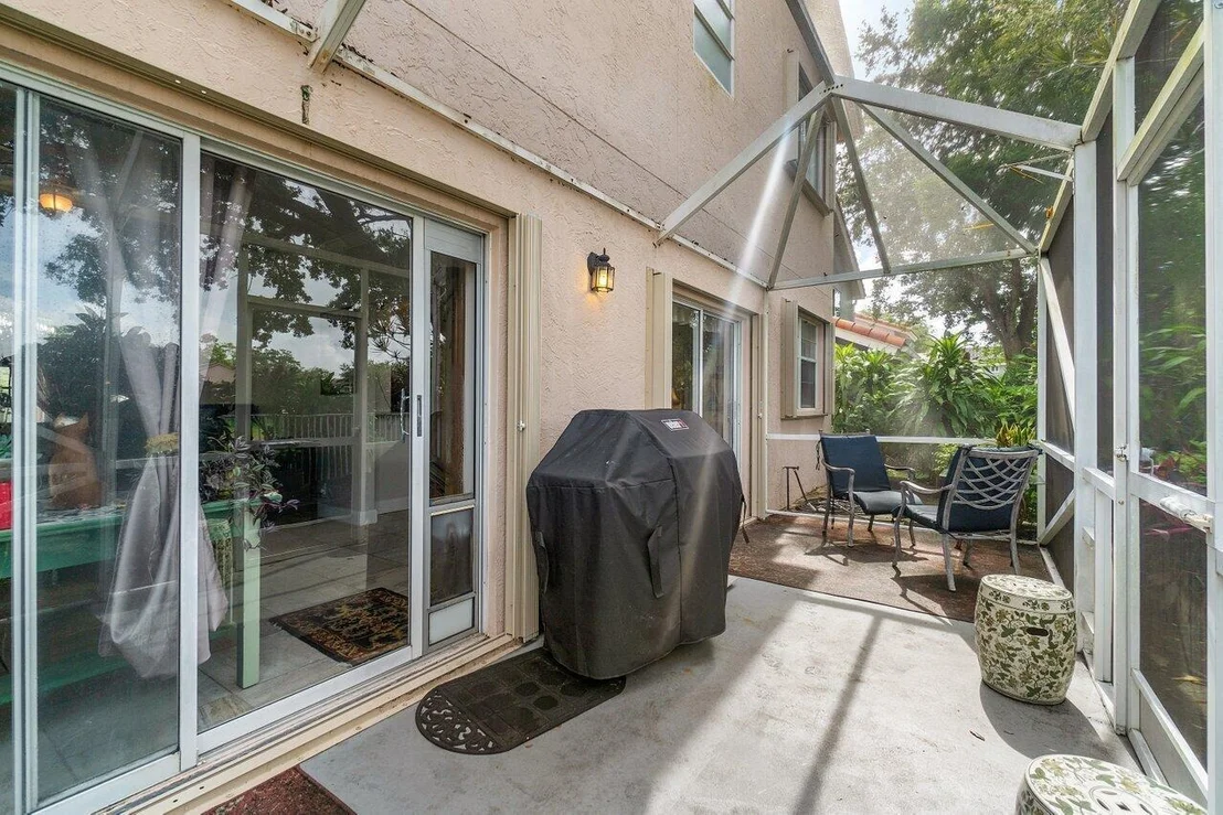 Photo of 10380 Sunstream Lane