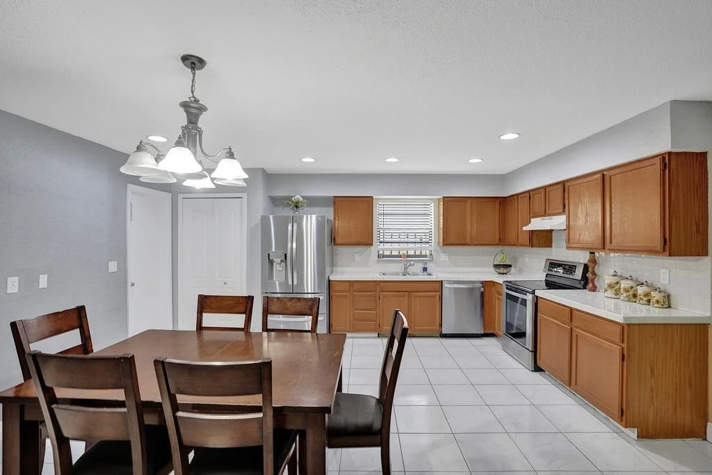 Photo of 5386 Sunrise Boulevard