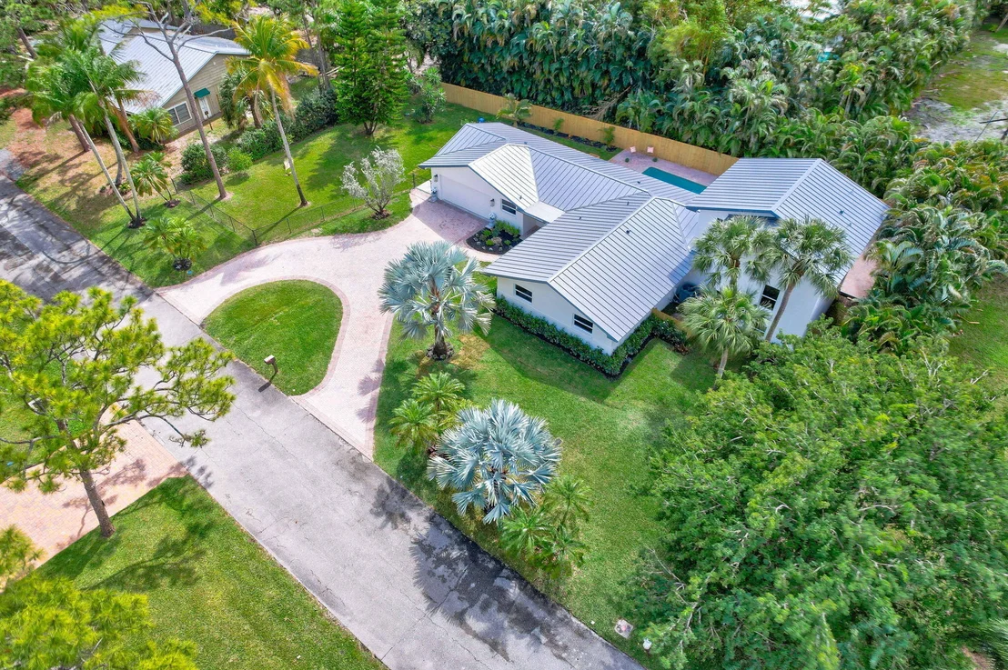 Photo of 5672 Old Orange Road