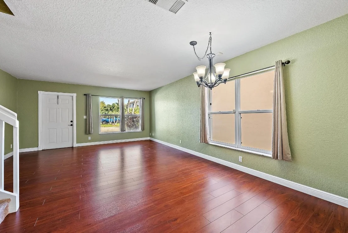 Photo of 6188 Willoughby Circle