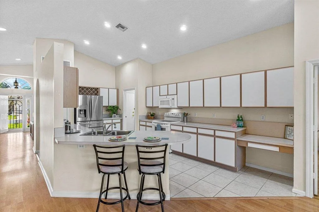 Photo of 8069 Palm Gate Drive