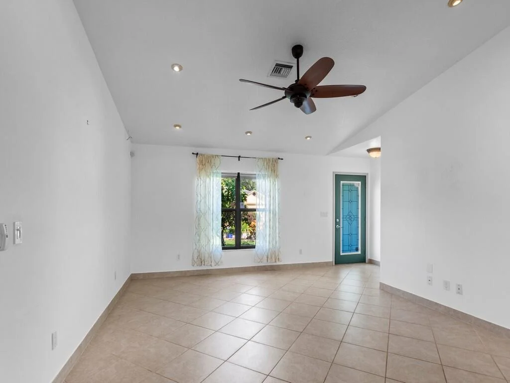 Photo of 425 Joy Haven Drive