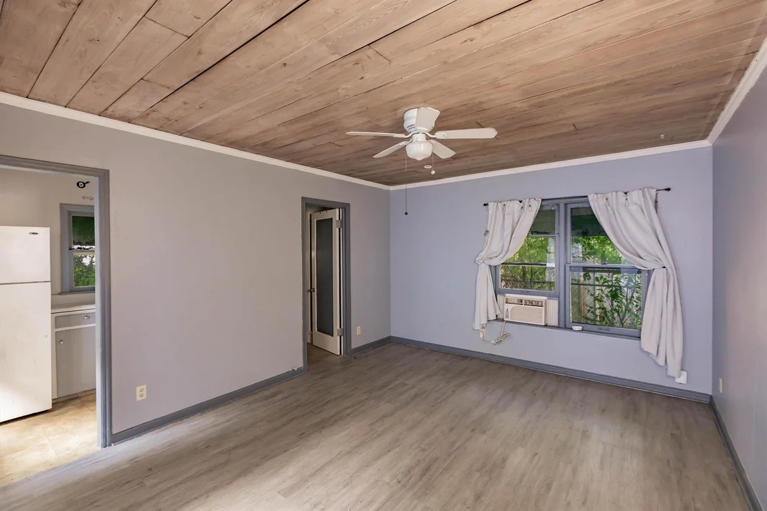 Photo of 509 Putnam Road