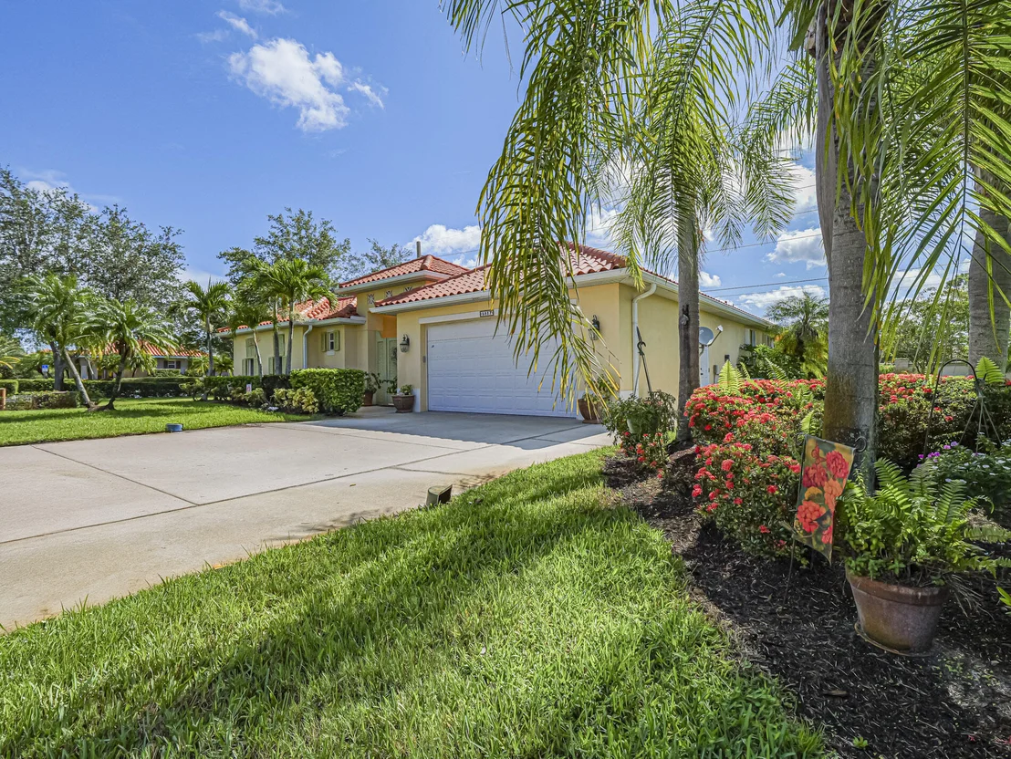 Photo of 5837 Pine Ridge Circle