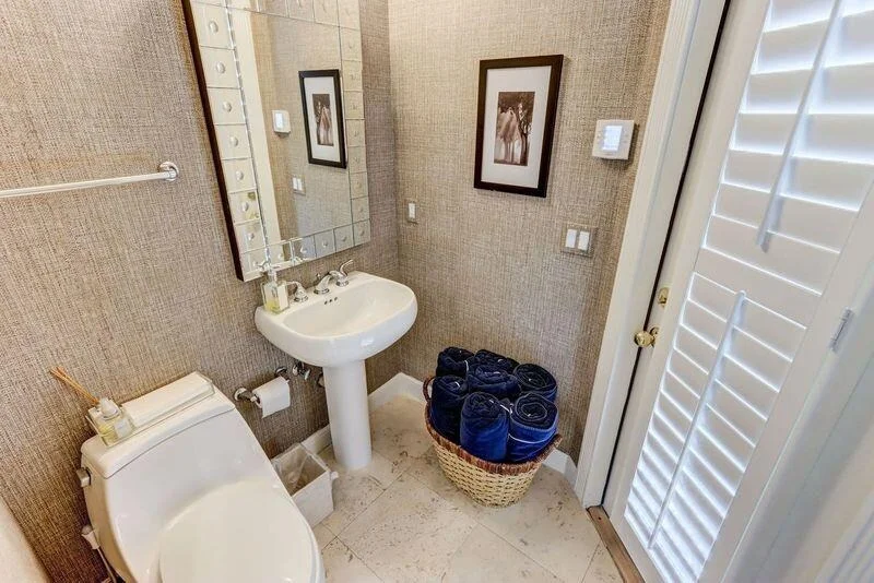 Photo of 4035 Avalon Pointe Drive