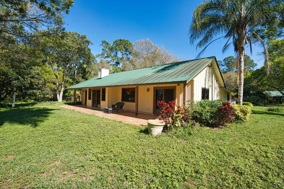 Photo of 18484 131st Trail N