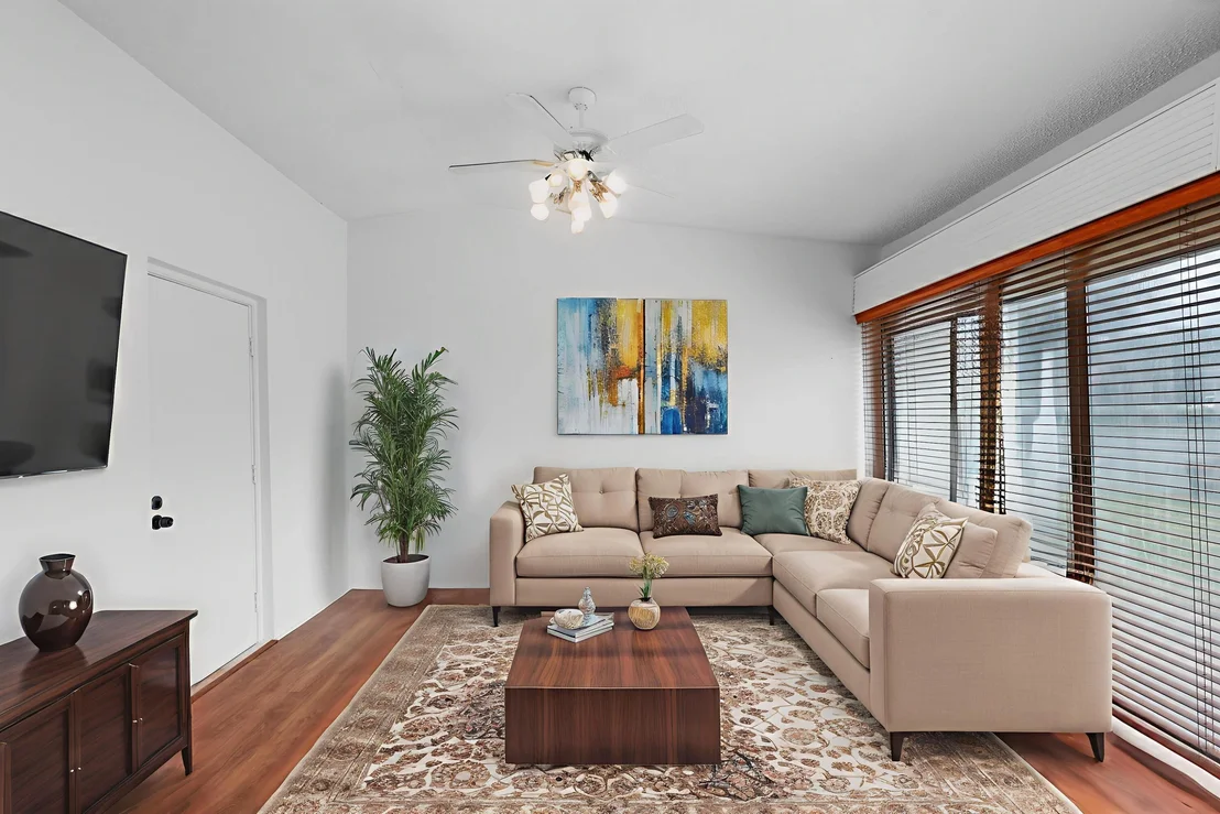 Photo of 16004 Laurel Oak Circle