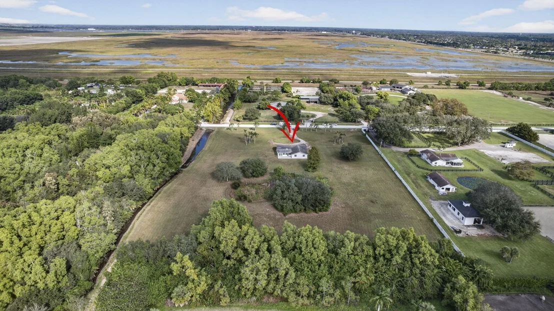 Photo of 16490 Rustic Road