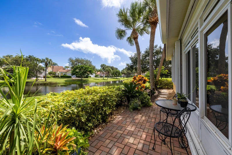 Photo of 1668 Victoria Circle