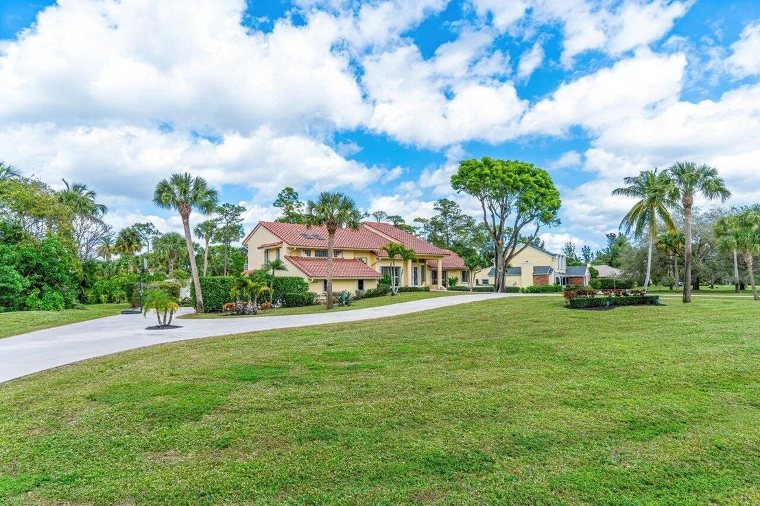 Photo of 13679 Greentree Trail