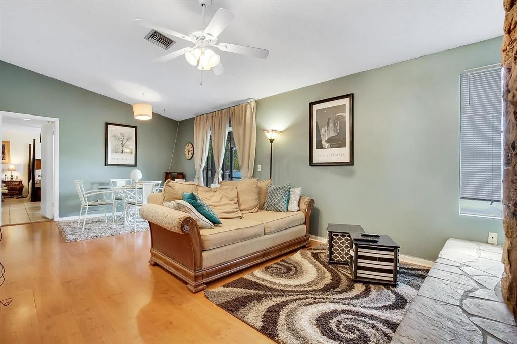 Photo of 16221 130th Way N