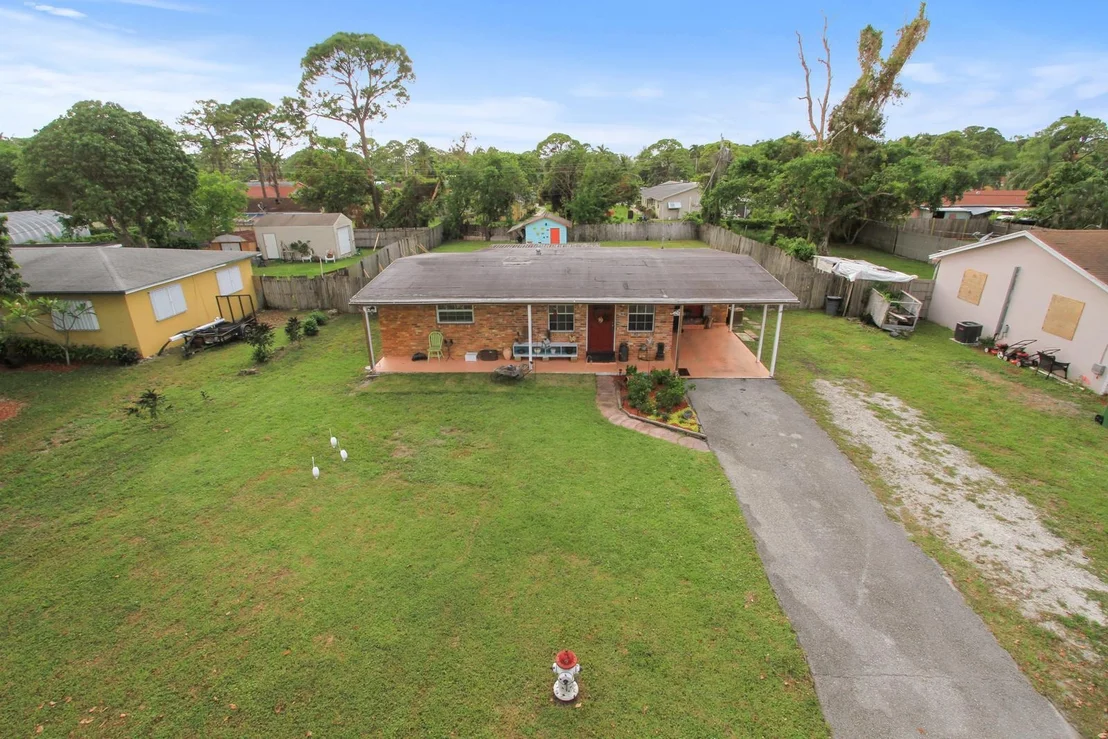 Photo of 3677 Laurette Lane