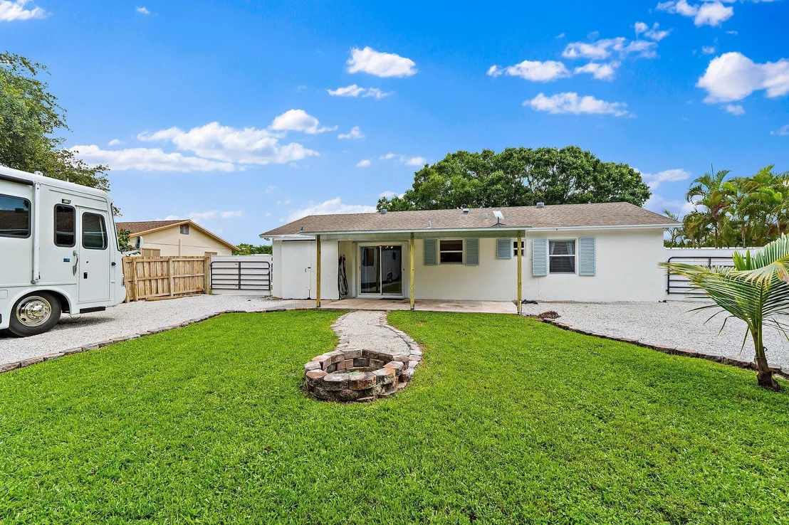 Photo of 1008 Mohawk Street