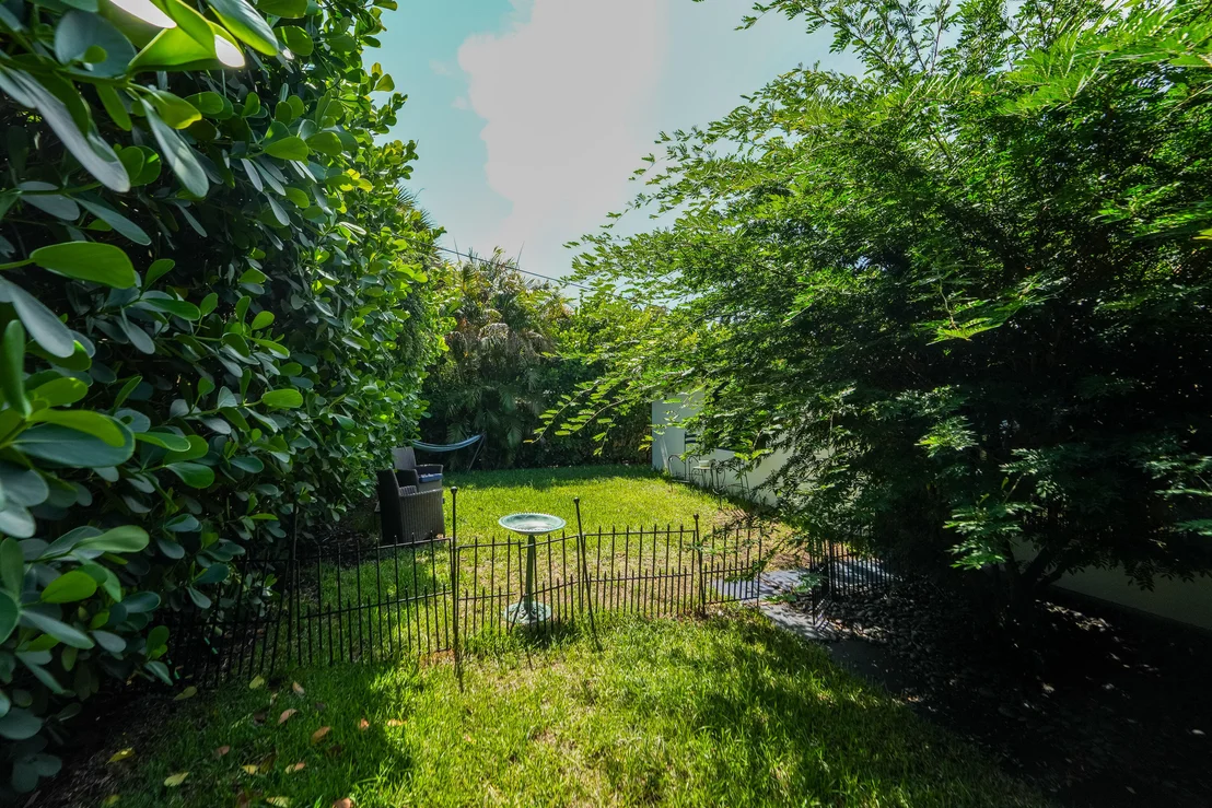 Photo of 722 Greenbriar Drive