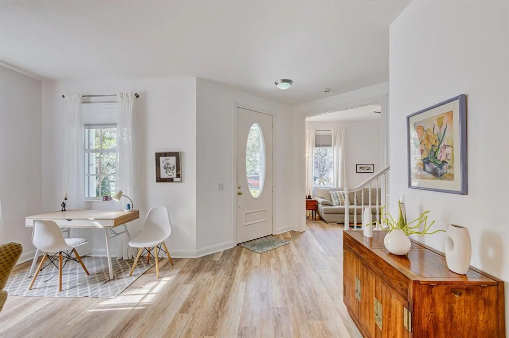 Photo of 185 Barbados Drive