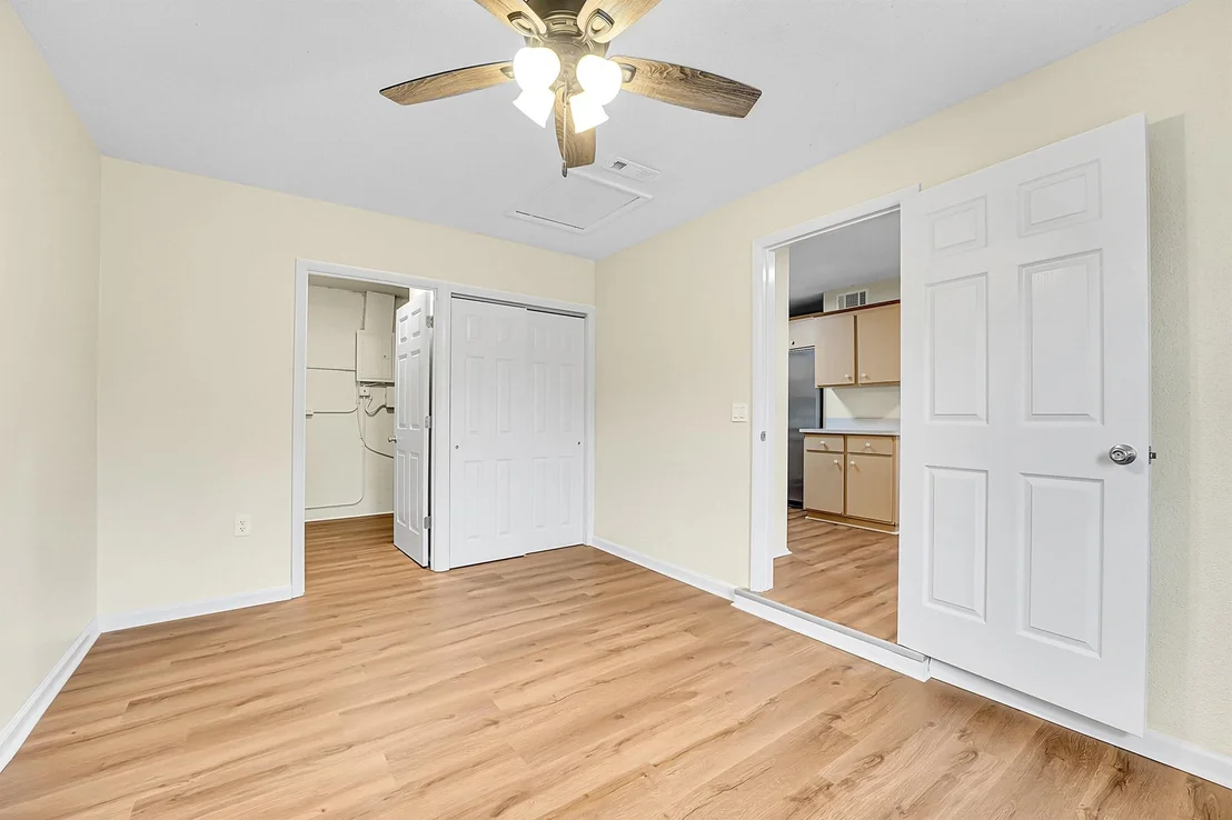 Photo of 524 Teak Drive