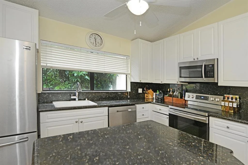 Photo of 7570 Solimar Circle