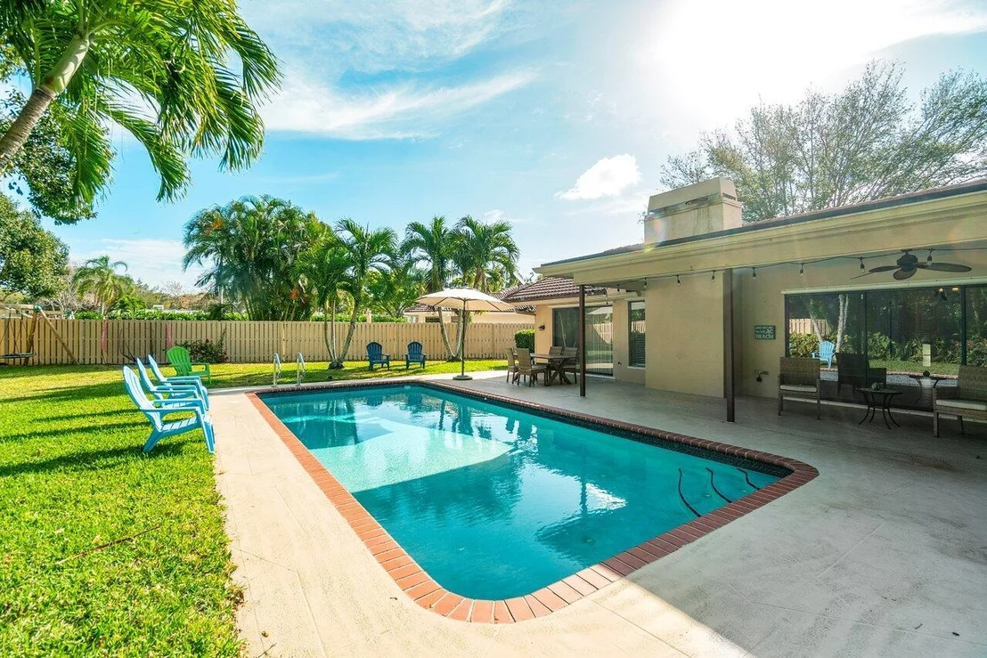 Photo of 104 Bayberry Cir