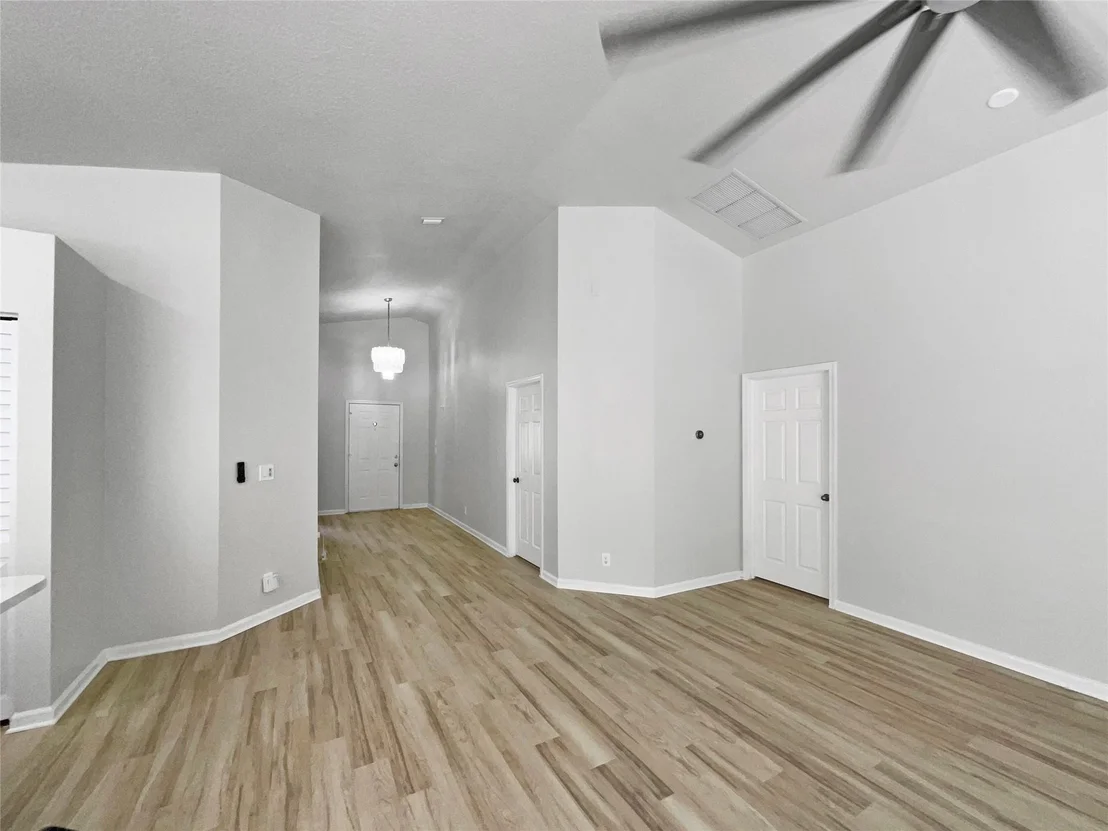 Photo of 1066 Salmon Isle